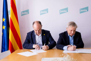 Signatura conveni MEScat-Junts, 11 abril 2025