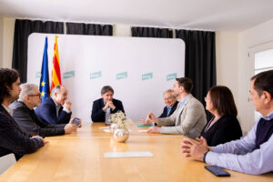Signatura conveni MEScat-Junts, 11 abril 2025